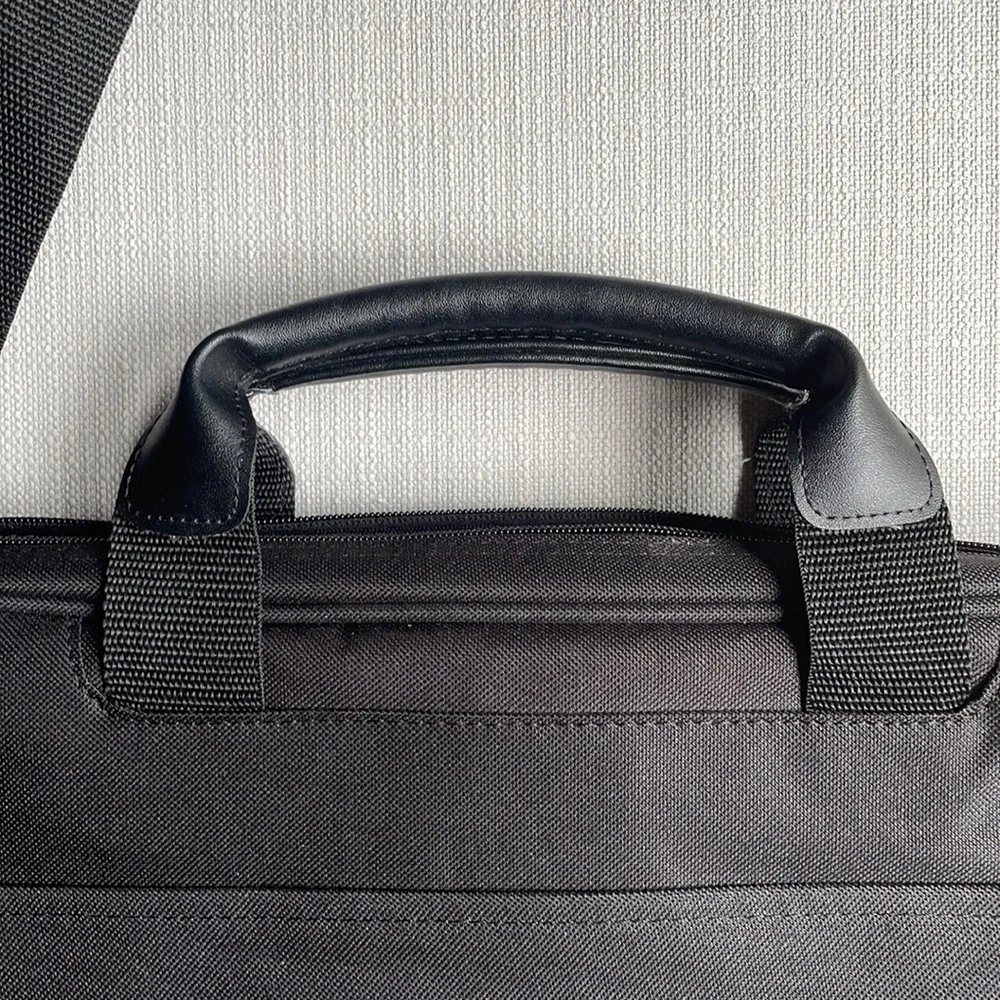 LENOVO thinkpad protective laptop bag top loader